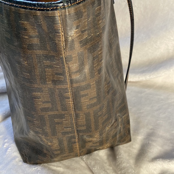 FENDI Zucca Spalmati Large Roll Tote Bag - Picture 6 of 17